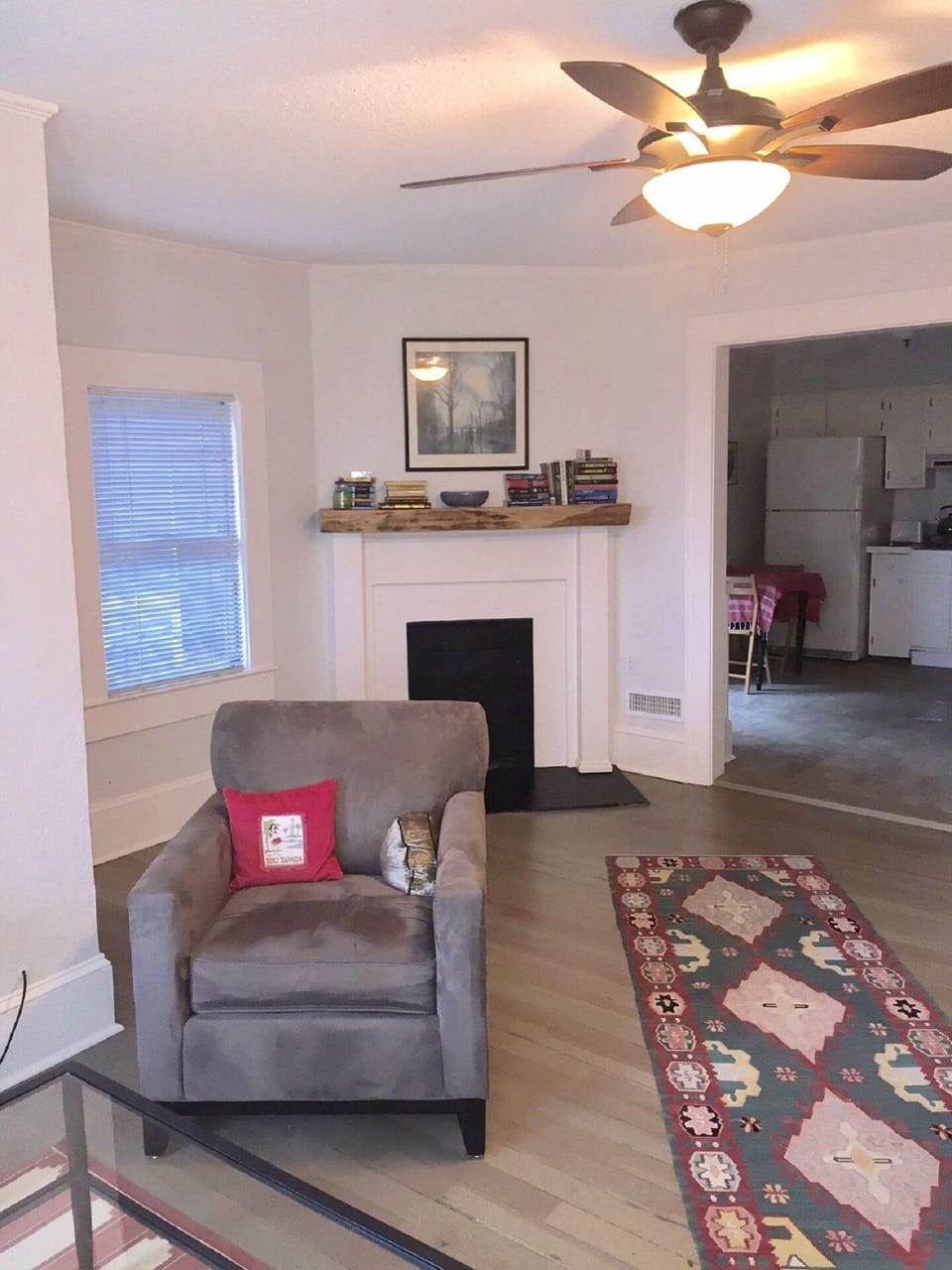 Plenty of space to spread out and get comfortable.. 