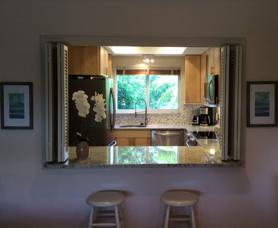 Counter stools for quick casual meals