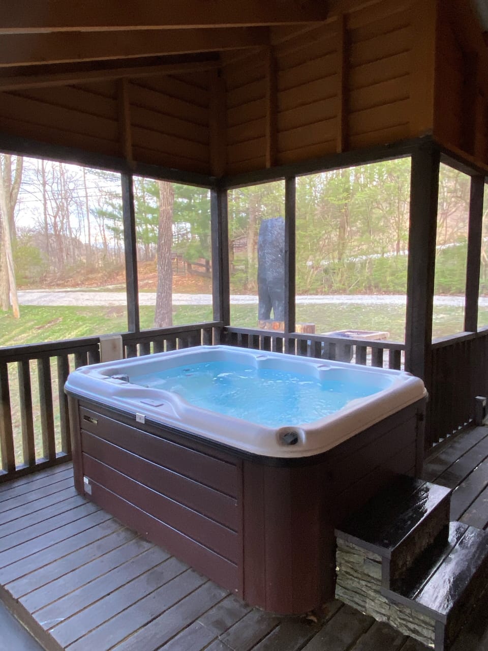 Nordic 2021 brand new Hottub with strong back massager and whirlpool function!