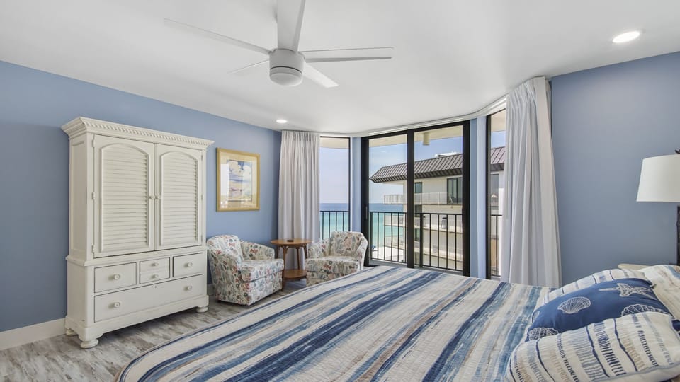 master with balcony access