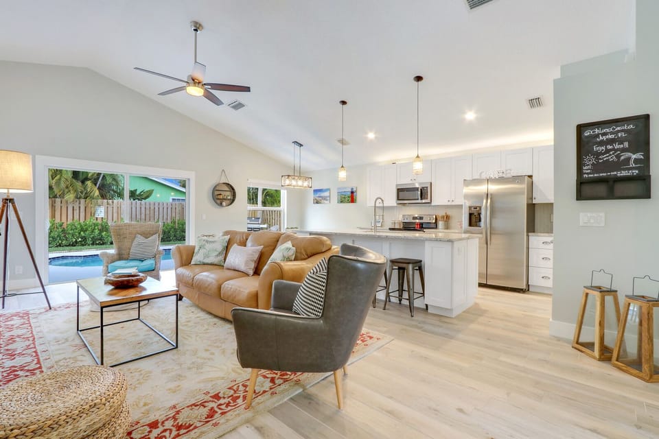 Open Living Space | A Great Social Ambiance