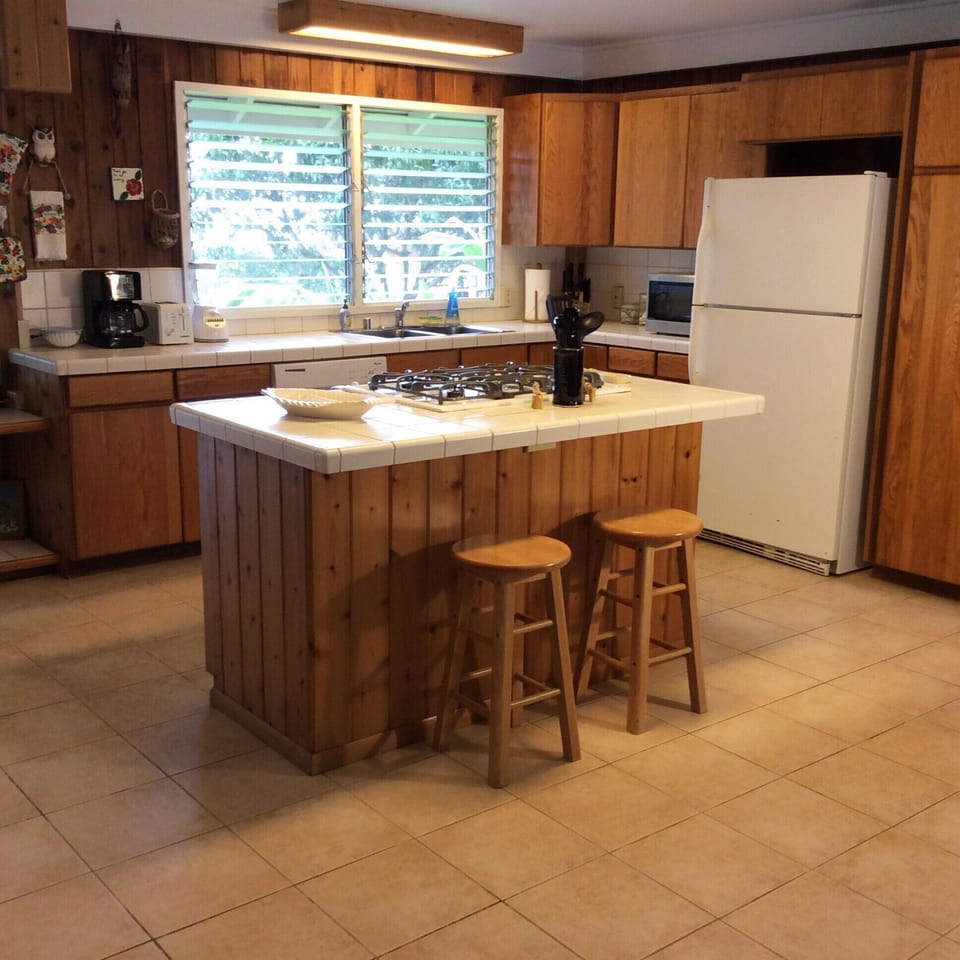  Spacious and well equipped kitchen.  Window looks out to the ocean.
