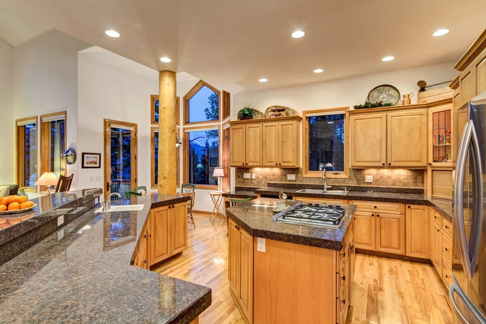 Kitchen 2
