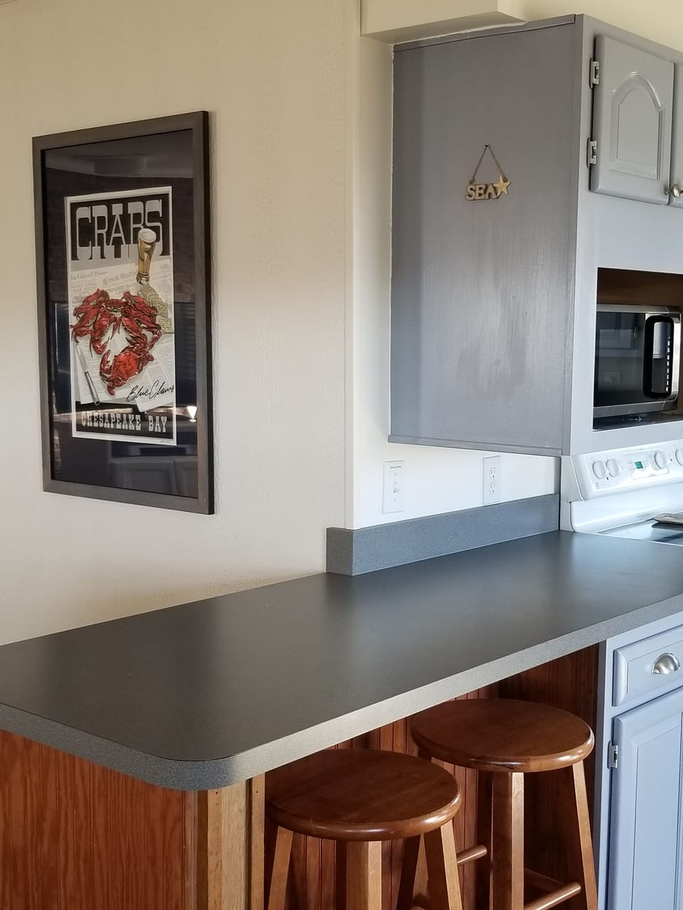 Breakfast bar