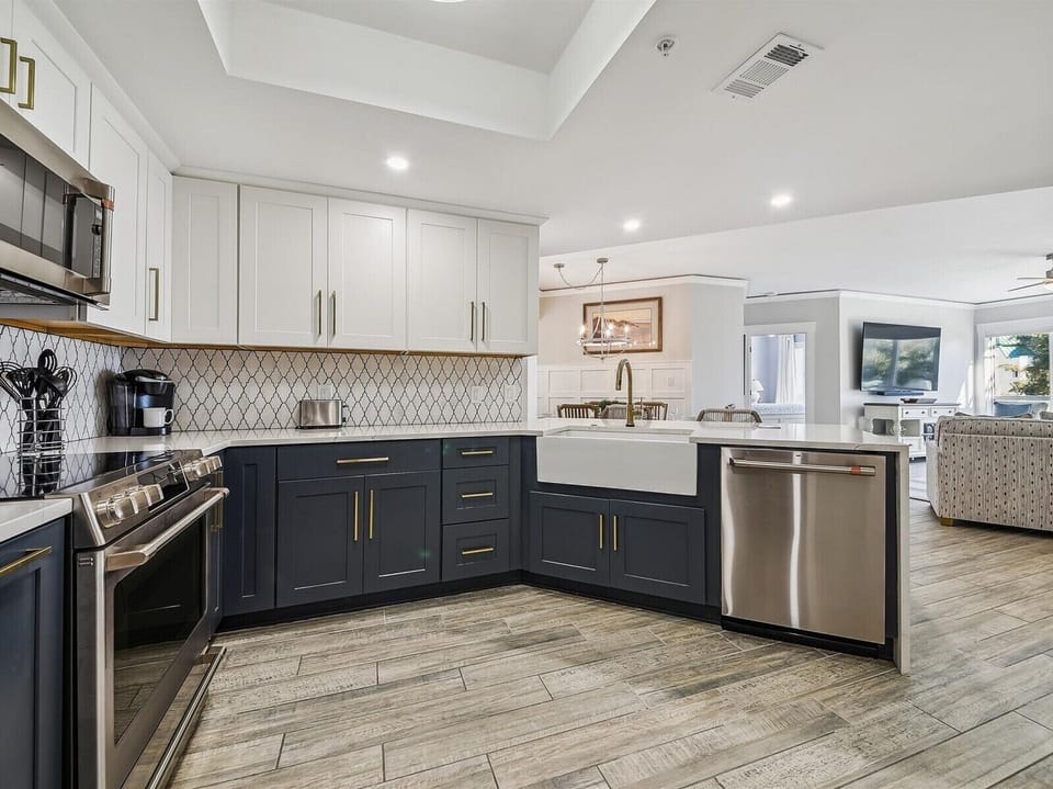 Kitchen with Stainless Steel Appliances at 2416 Windsor II