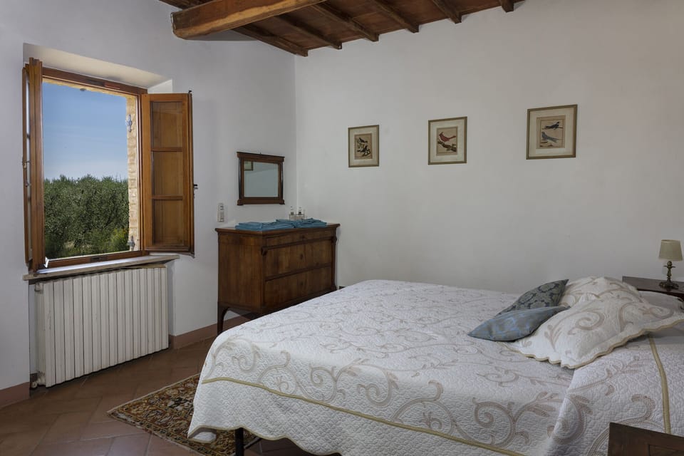 Bedroom 1 (double bed)