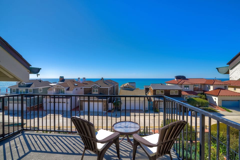 Master bedroom balcony with Ocean view.