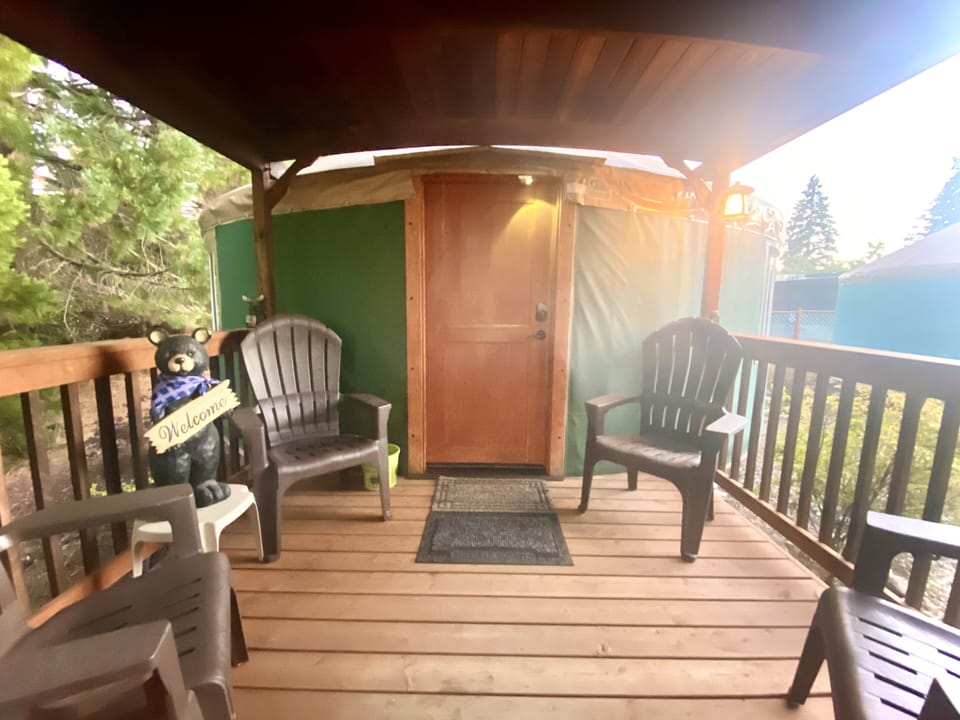 Private covered deck 