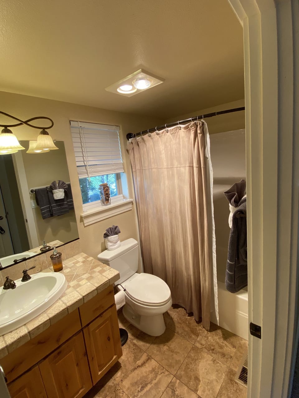 ground level bathroom