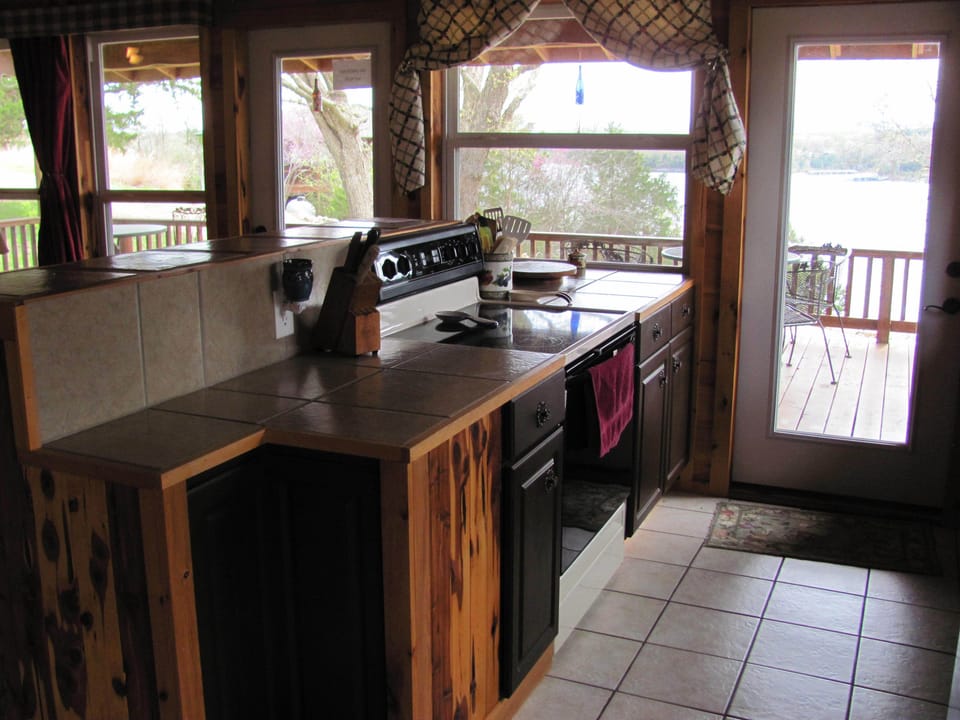 bar from kitchen side
