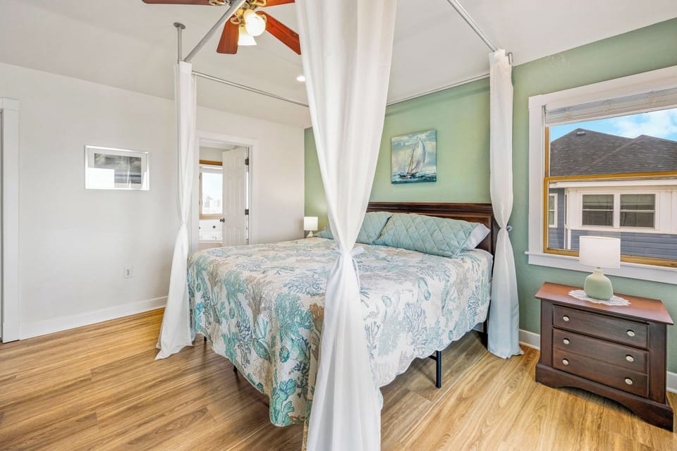 Surf or Sound Realty - 180 - Perfect Peace - Bedroom 1 -2