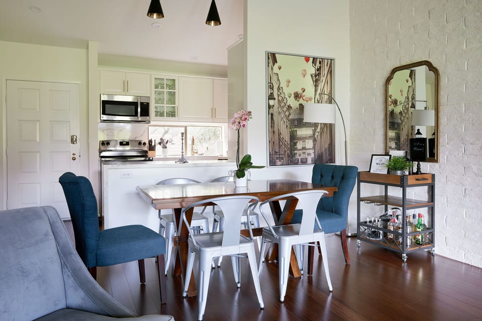 Dining/Kitchen