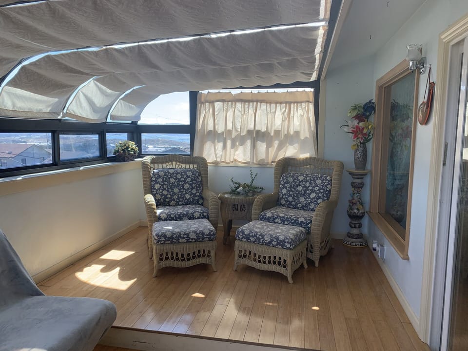 Sunroom Seating