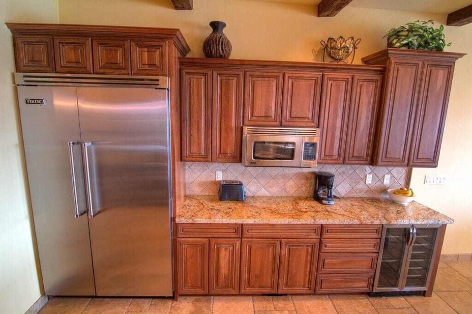 Custom Kitchen with Granite Countertops