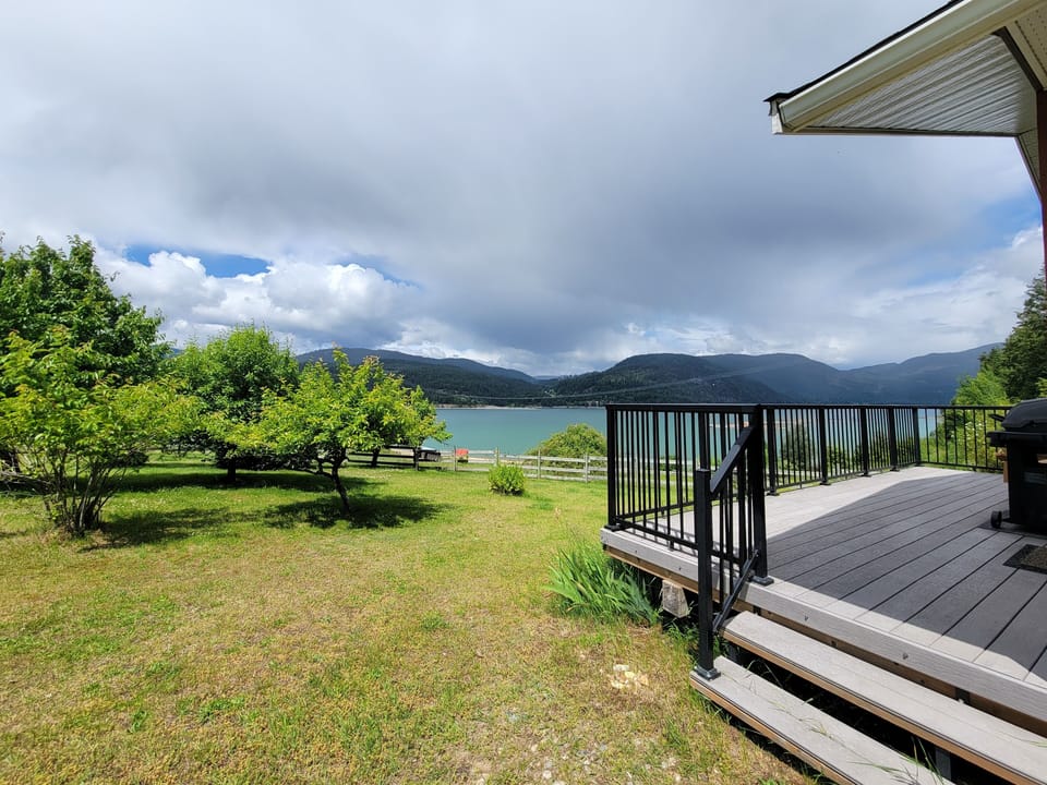 The cottage deck