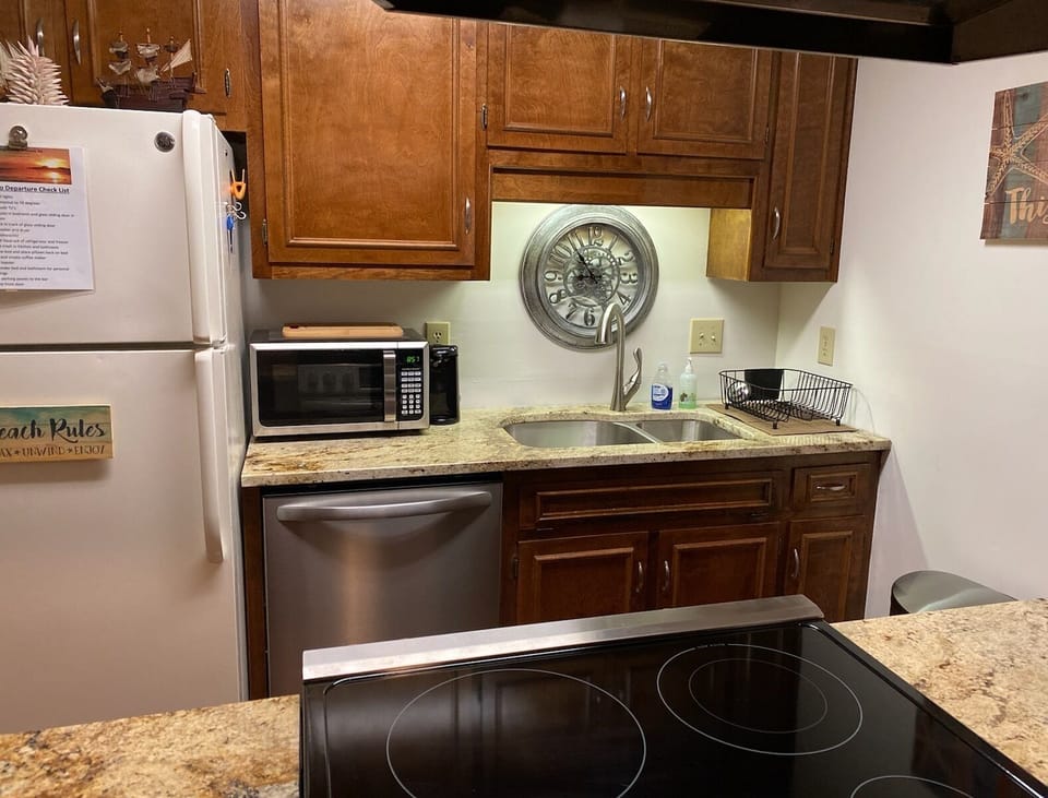 Newly updated kitchen in March 2021. New dishwasher and sink.