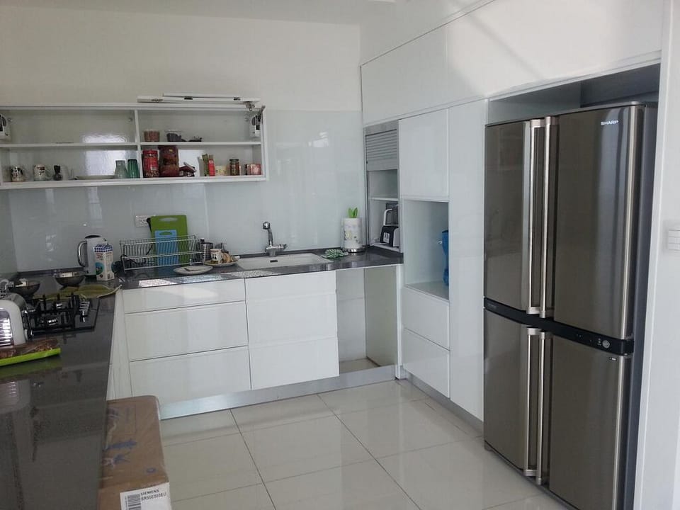 Kitchen with full amenities
