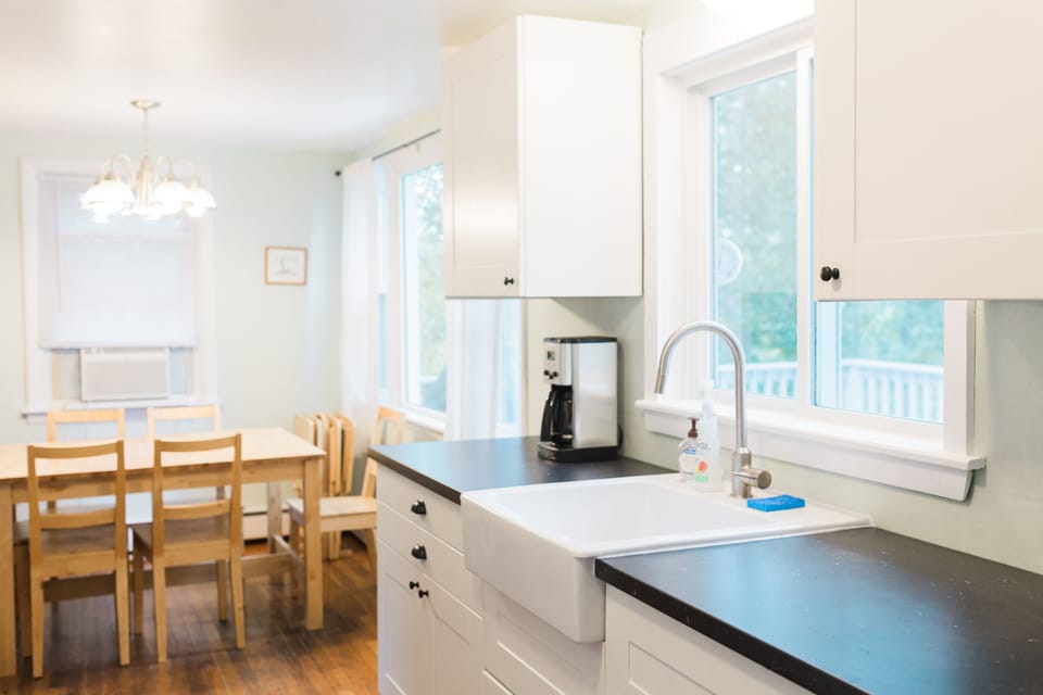 kitchen opens into dining room