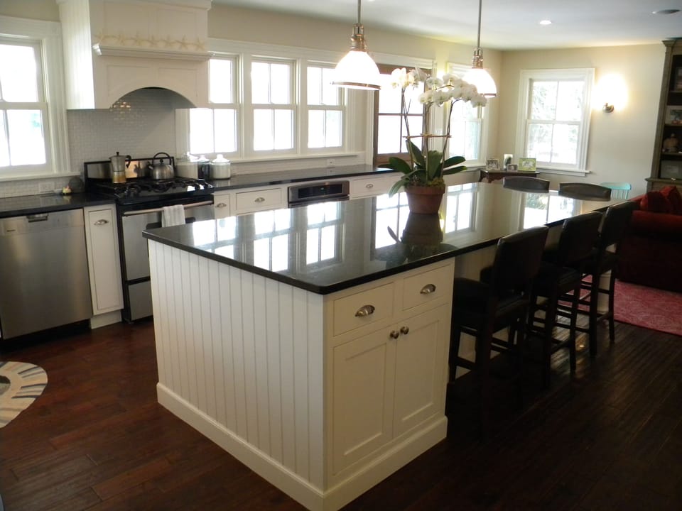 Kitchen island
