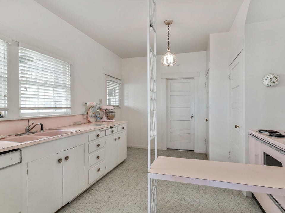 Retro Kitchen!