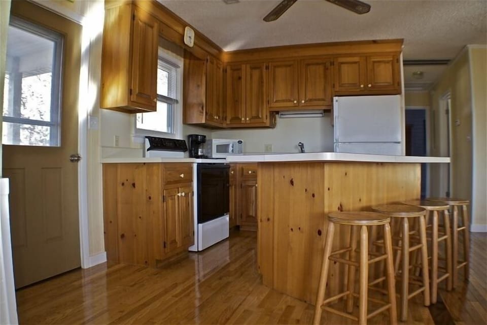 Fully Functional Kitchen