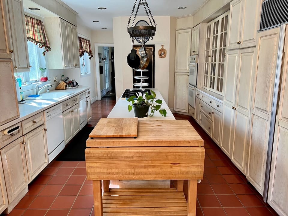 Space to prepare your own meals or better yet, hire a chef to come in and cook!