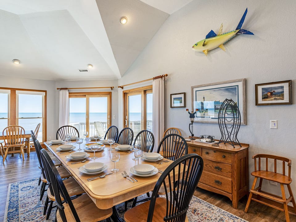 Dining Room Table Seats 10 - 12,  a second Window table seats 4 - try puzzles!