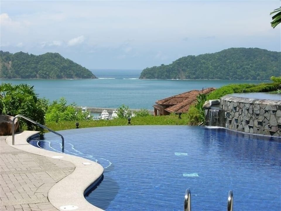 Infinity Pool