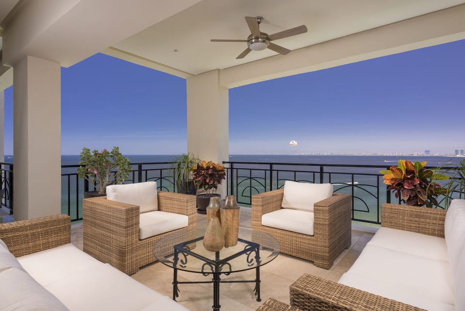 Views to Las Marrieta's Island and Punta Mita