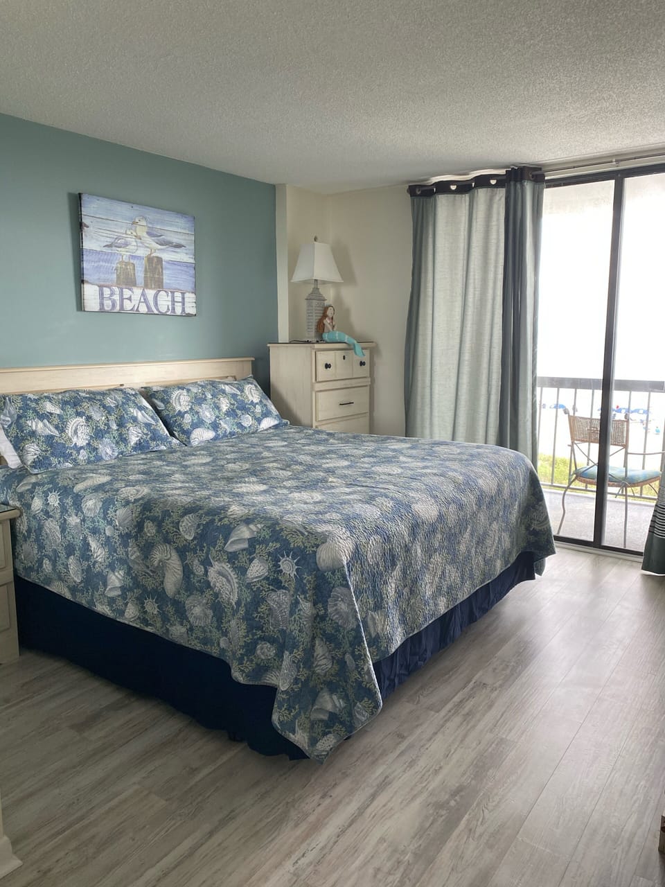 Master Bedroom with oceanfront balcony