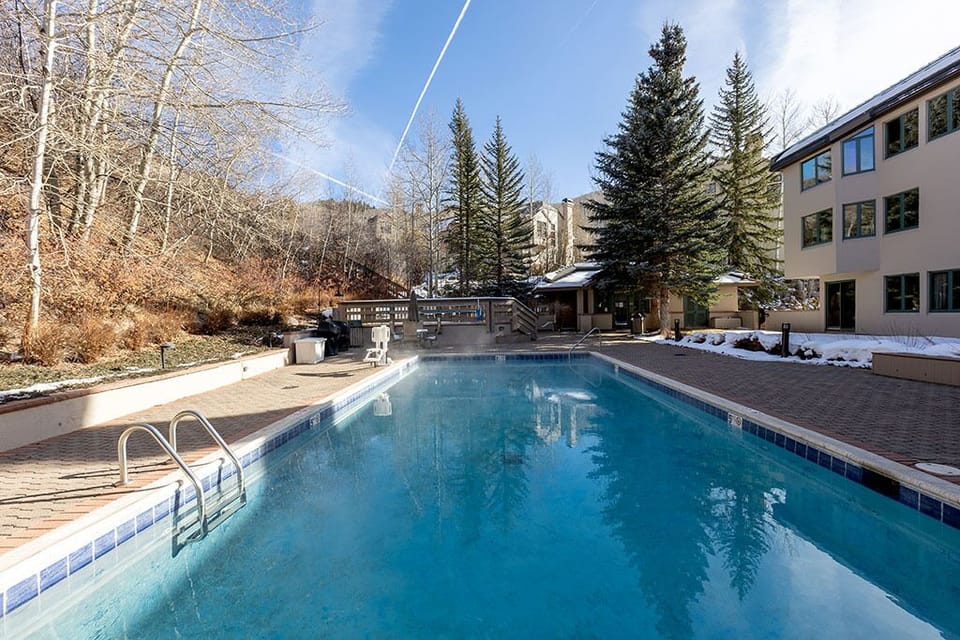 Heated pool