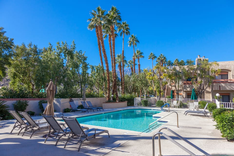 pool view no. 1