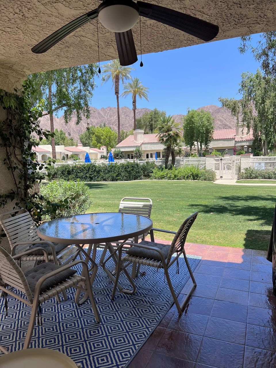Patio - Easy access to the pool