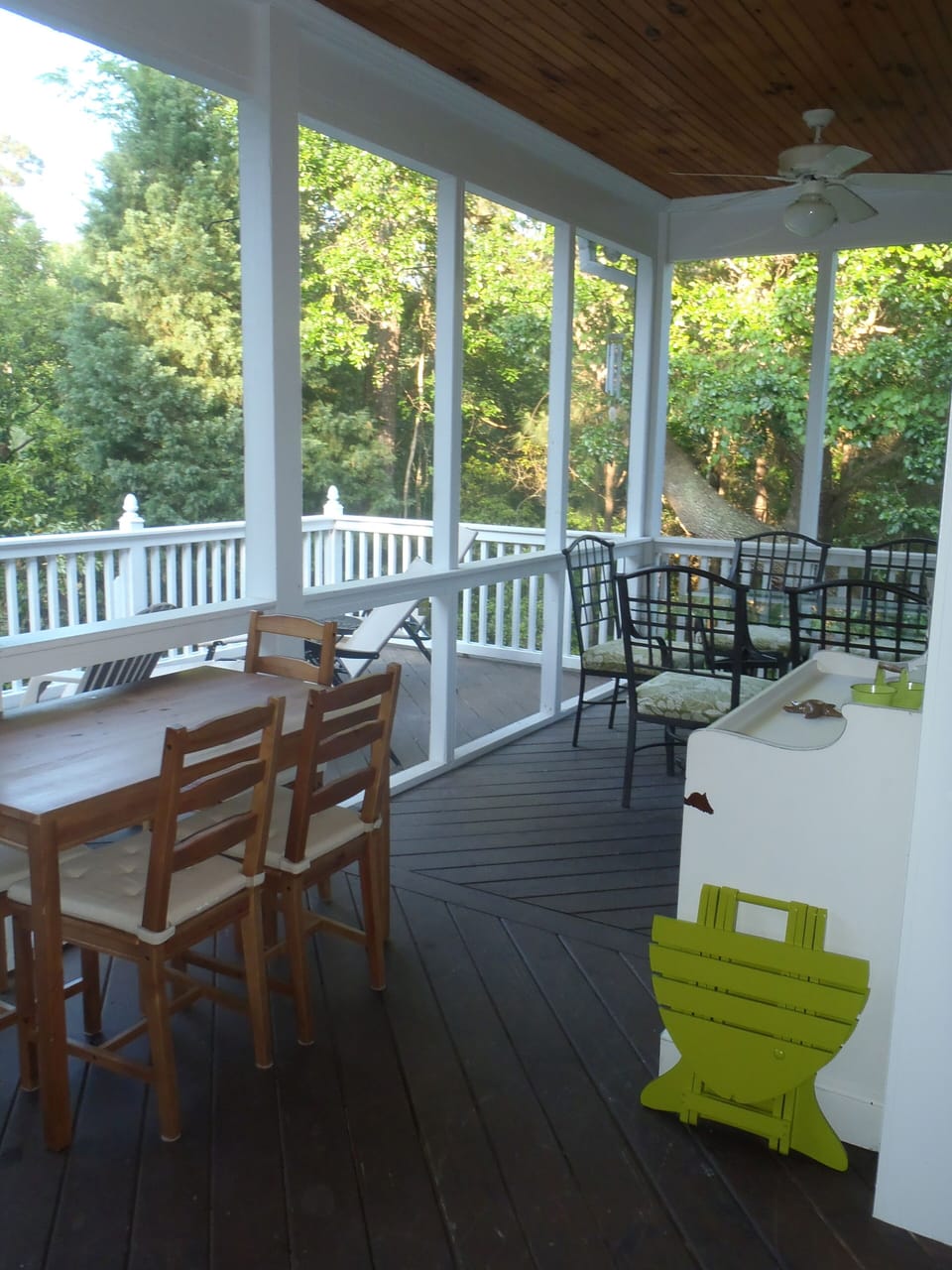 screened porch and deck, overlooking the lake.