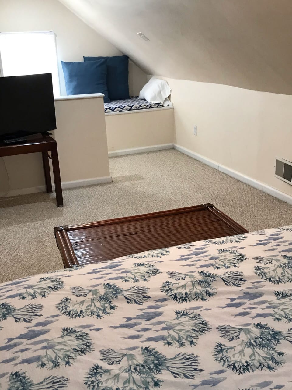 Third floor bedroom 