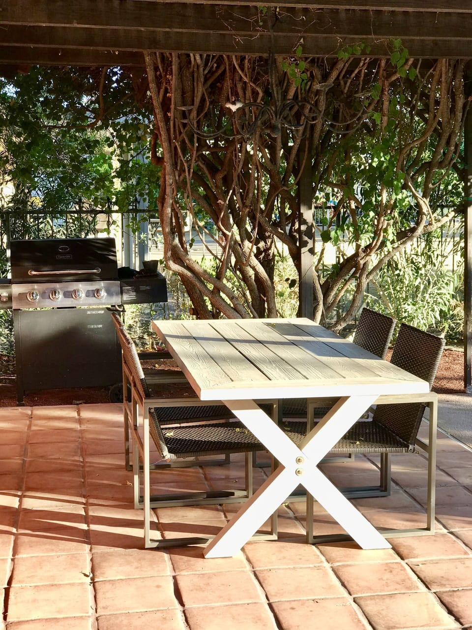 Outdoor dining area
