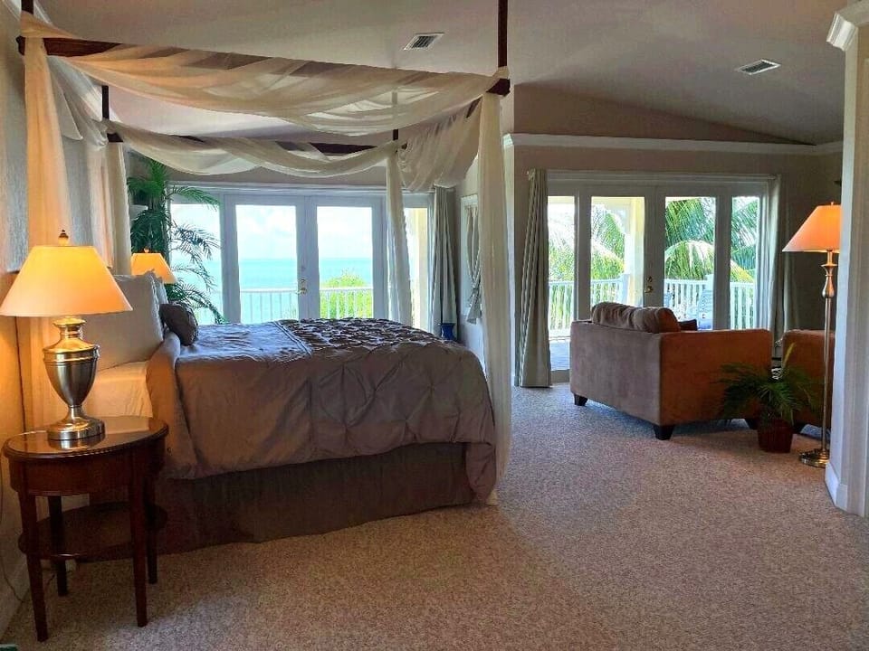 Primary King Bedroom Overlooking the Atlantic Ocean - Third Floor.