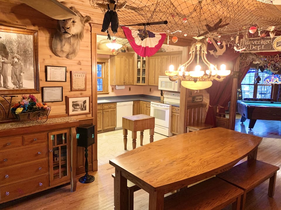 Game room