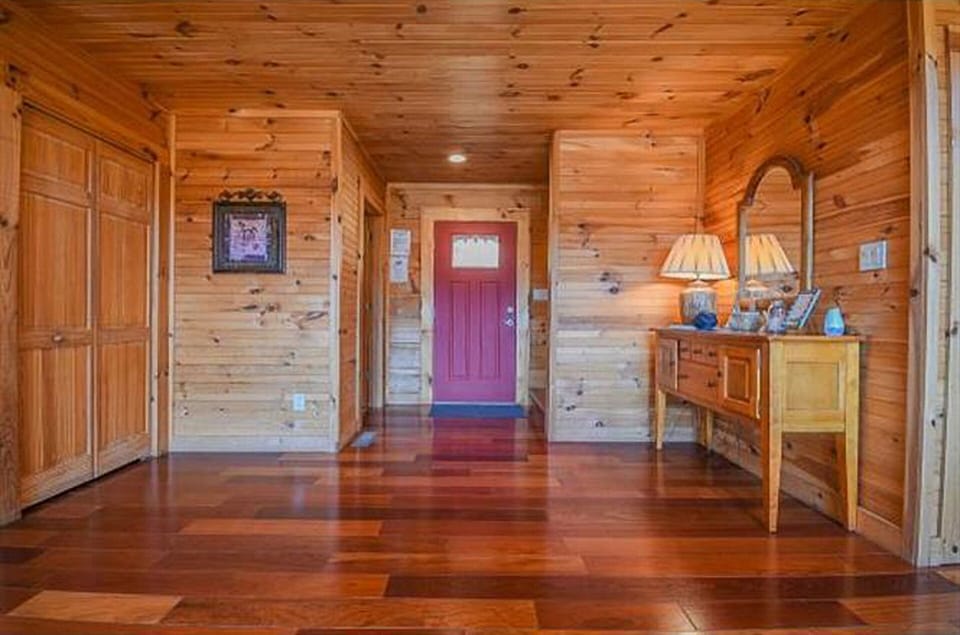 Entrance/Foyer