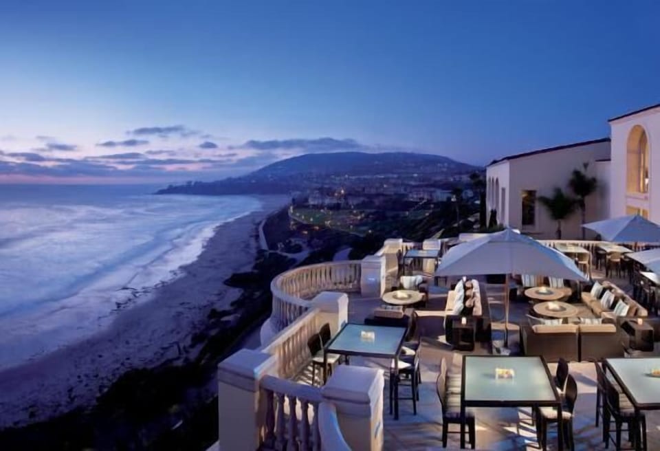 HAVE A DRINK AT THE RITZ 5 MINUTE DRIVE!