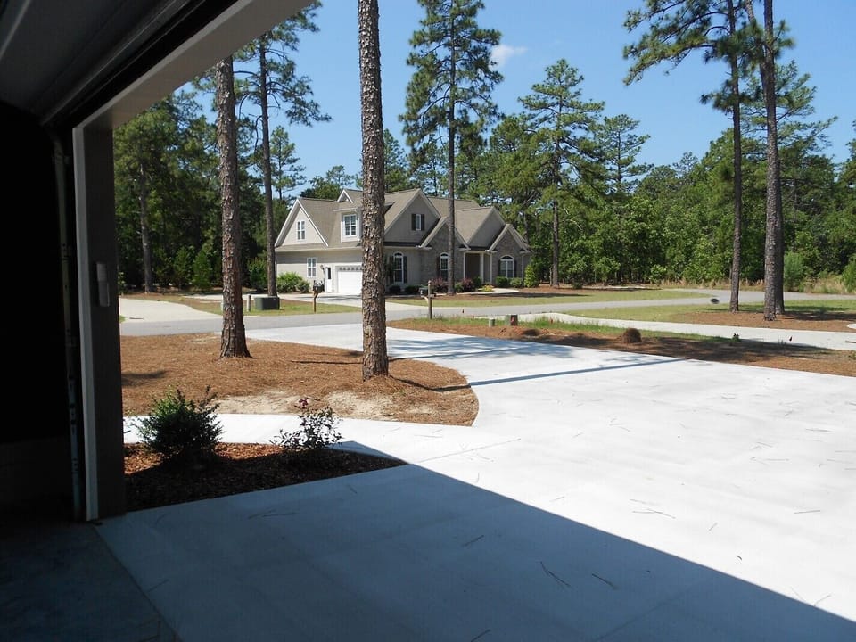 View to 7 Glenross, also available for rental