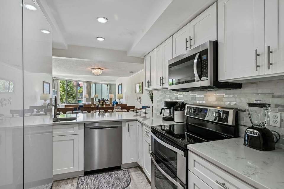 15-Kitchen