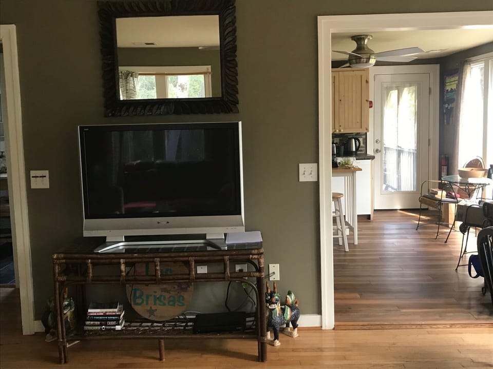 TV in living/dining area.