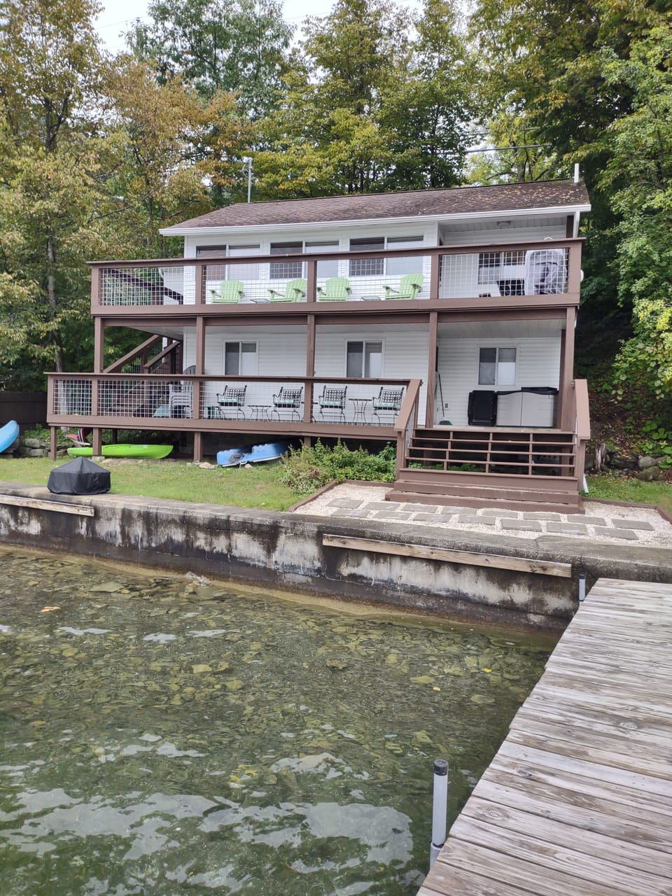 great deck space 