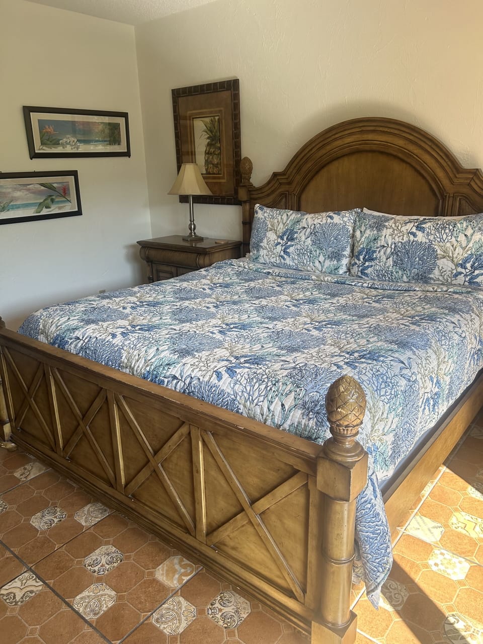 Master bedroom with king bed and smart tv 
