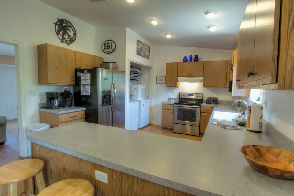 Kitchen island HQ—coffee chats, snack breaks, and late-night laughs