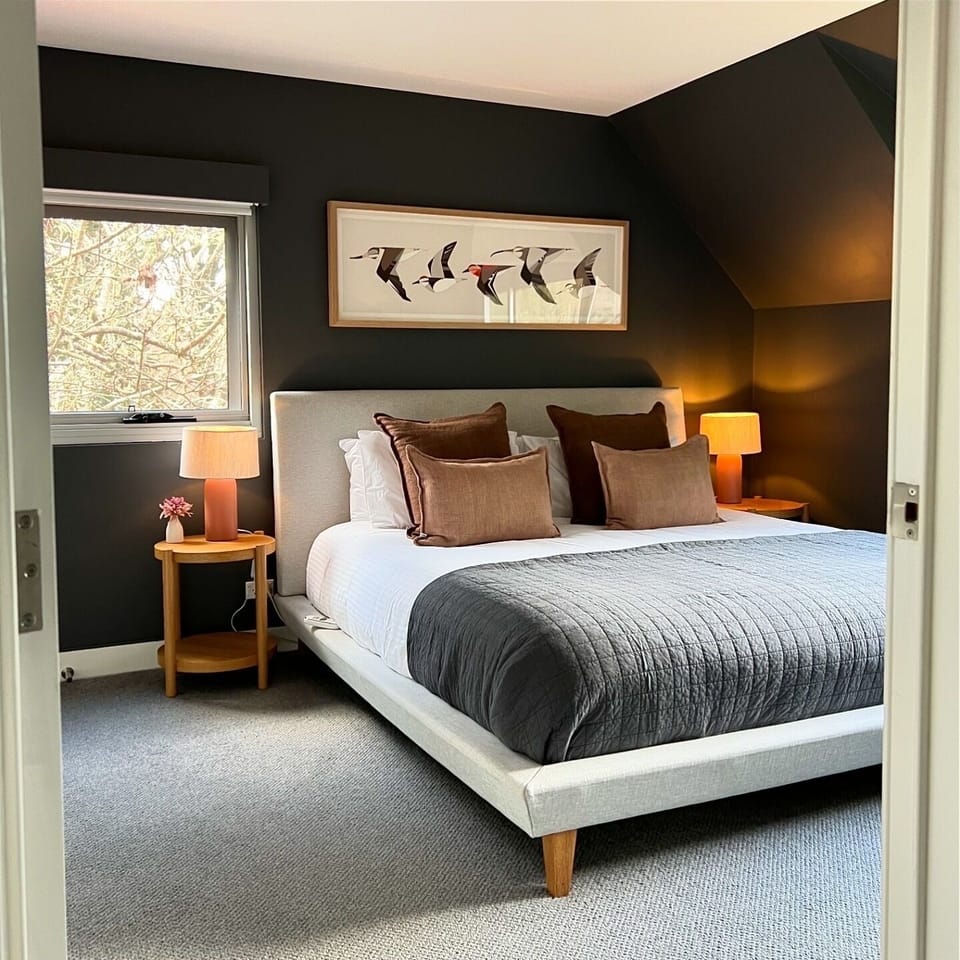 Main bedroom with King Bed