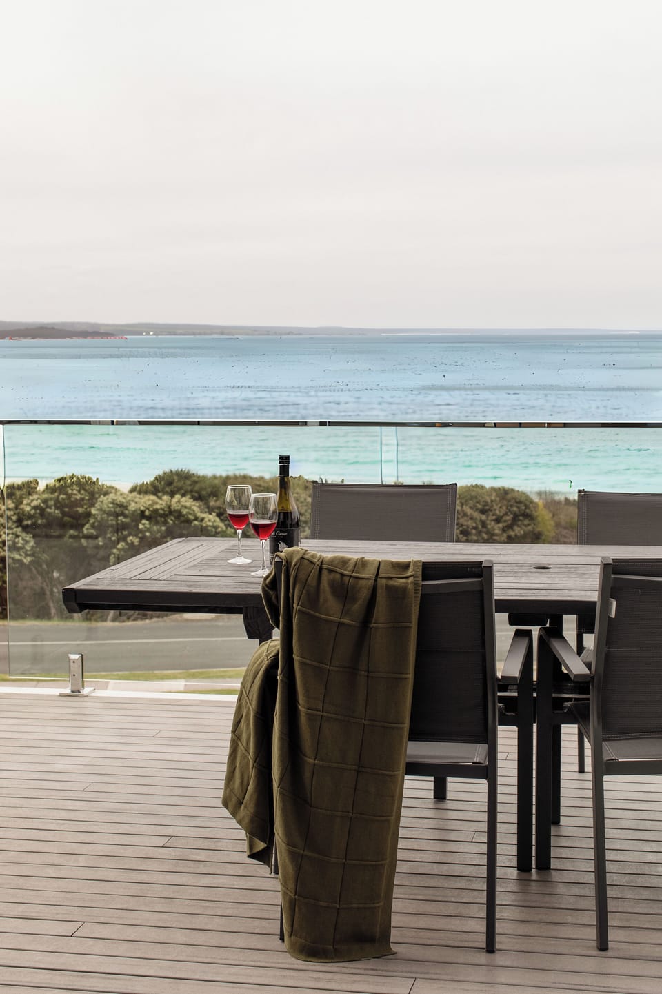 Alfresco dining on the beautiful deck overlooking the Bay of Fires