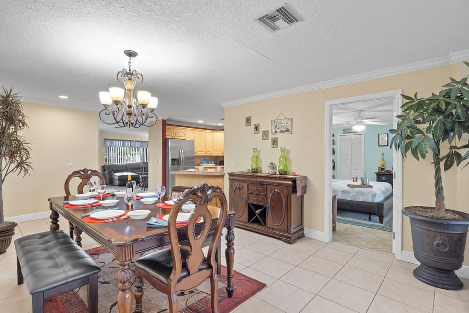 There's plenty of room for dinner! A dining area with seating for 6 is right off the kitchen