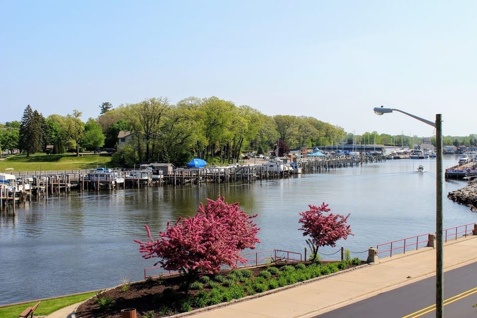 another view of the Harborwalk